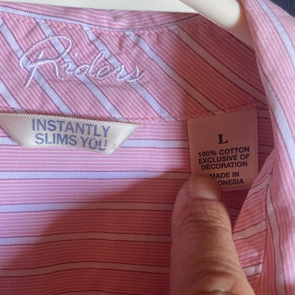 Pink button down - Picture 2 of 2